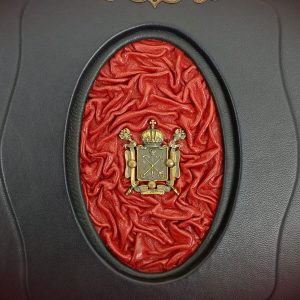 Подарочный иллюстрированный альбом-книга "Санкт-Петербург", русский язык, вставка терракотовая кожа